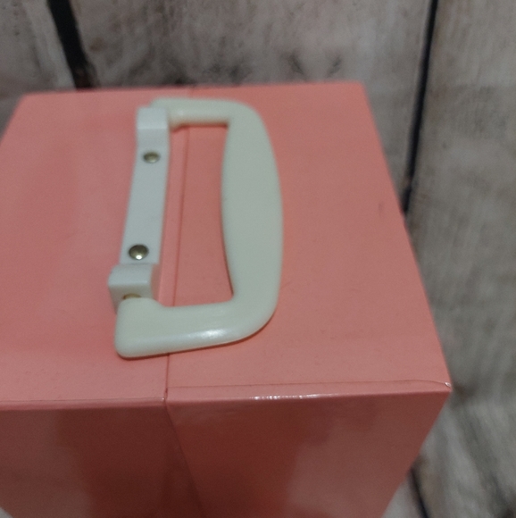 Vintage Cypress Gardens Florida Collectible Doll Dresses Accessories, & Case GUC - Picture 12 of 12